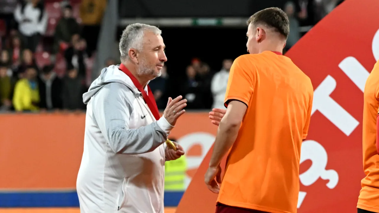 Lista plecărilor de la CFR Cluj. Două surprize printre cei 7 jucători pe care Dan Petrescu nu îi mai dorește. EXCLUSIV