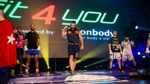 Mărturie din ring. Andrei Stoica, luptătorul care a scris în ProSport înainte de gala de la Polivalentă: "L-am păcălit". Tactica abordată de Andrei cu francezul Alizier și cine l-a susținut din fotbal 