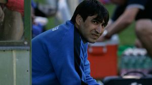 Piți vrea o nouă echipă la Craiova, suporterii reacționează!** Vezi ce păreri au! ProSport cere opinia fanilor "juveților"