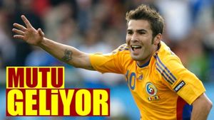 Mutu, alegerea numărul 1 a lui Hagi!** "Vine azi la Istanbul!" VEZI ce salariu îi oferă turcii!