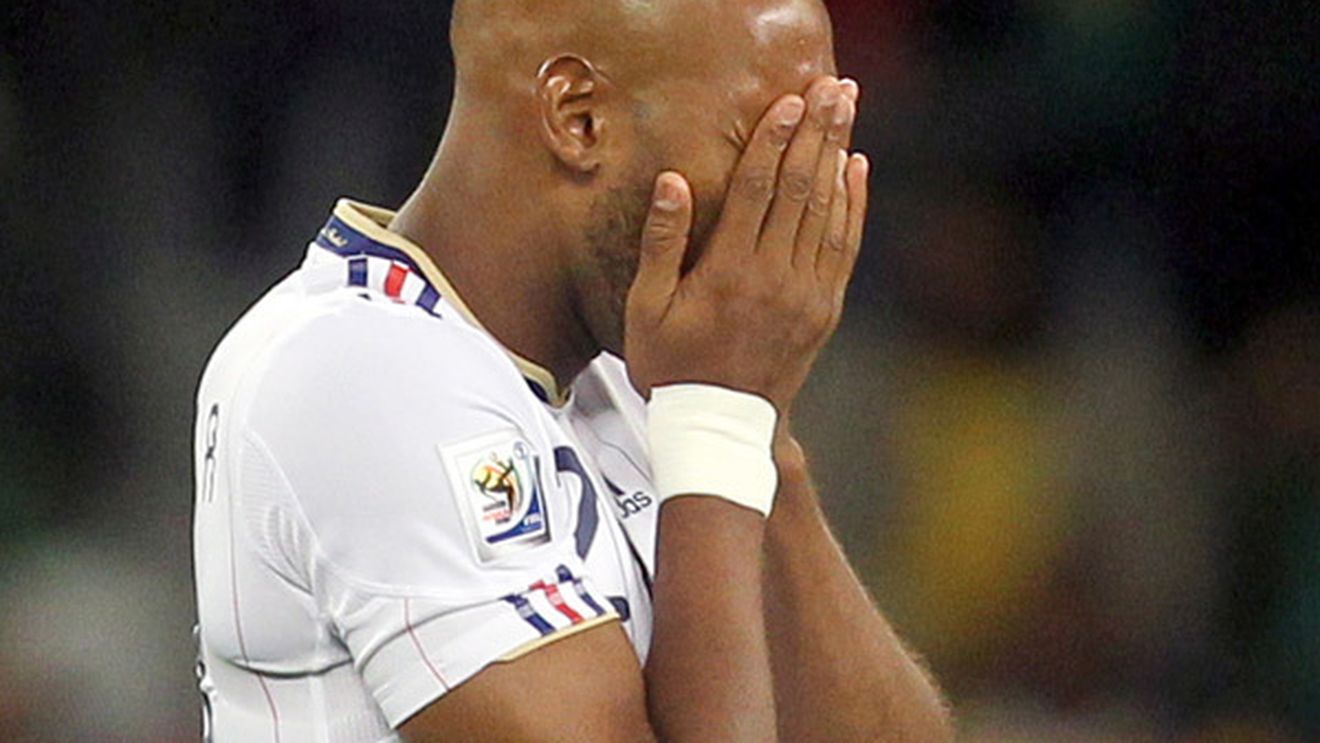 Federația Franceză a trecut la măsuri: **Anelka, exclus din lot după ce l-a înjurat pe Domenech