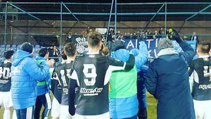 Calculele s-au complicat, ieșenii nu renunță la play-off! Poli a trecut de "complexul" Viitorul, dar urmează cel cu CFR Cluj: "Dacă-i batem, suntem la mâna noastră"