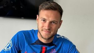 „Trădătorul” Politic a uitat-o deja pe Dinamo. Cum a numit-o pe FCSB