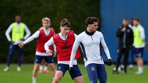 Verdictul omului care propunea transferuri la Manchester United despre Ianis Hagi. S-a convins de marea lui carență: „E ca şi cum joci în 10”