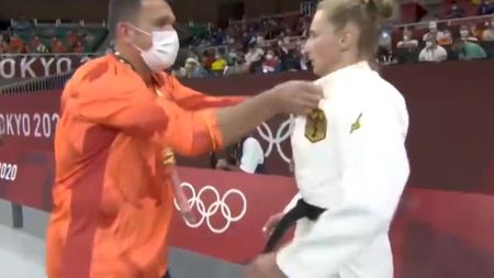 Prima reacție a sportivei pălmuite de antrenor la Jocurile Olimpice de la Tokyo. „Se pare că nu au fost suficiente" | VIDEO