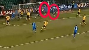 Deși pare greu de crezut, nu Bogdan Stancu a avut ratarea serii în Europa!** VIDEO: Slovacia a "REFUZAT" să înscrie în preliminariile pentru CM