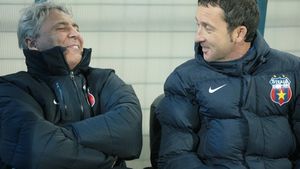 Mărgăritescu, "săltat" de pe aeroport și dus la audieri!** "Puteau să-l ia luni, de la încălzire":)