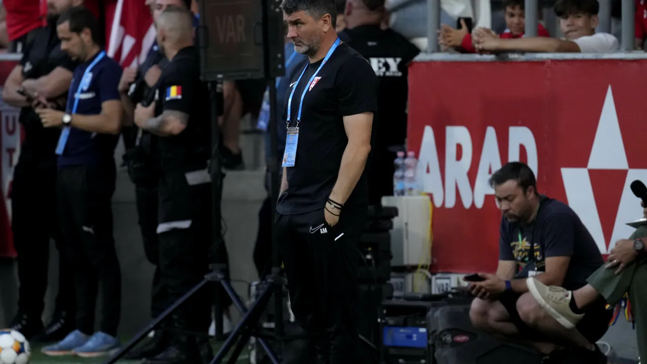 L-a amenințat în ProSport și s-a ținut de cuvânt după doar 18 zile! Reacția antrenorului Adrian Mihalcea aprinde tribunele la UTA Arad: „De când am promovat n-am mai trăit așa ceva”. EXCLUSIV