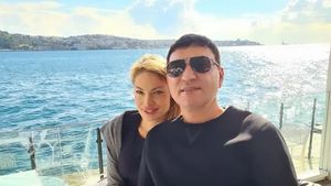 Cum l-a impresionat Valentina Pelinel pe Cristi Borcea în vacanță! Apariție de gală a fostului model: „Îmi dă o stare de bucurie”