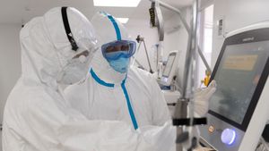 Ultima oră! CEO-ul unei mari companii farmaceutice anunță că vom avea vaccin anti COVID-19 până în luna septembrie. Au fost deja produse peste 100 de milioane de doze