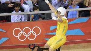 "Sunt foarte recunoscător și aș dori să mulțumesc în special președintelui Vladimir Putin...". Un ciclist australian a devenit cetățean rus în mai puțin de 6 luni după implicarea șefului de la Kremlin!