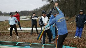 Au trăit din milogeală!