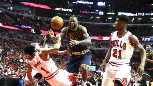 VIDEO | LeBron, egalul lui Michael Jordan. Cifrele extraordinare ale lui King James în play-off