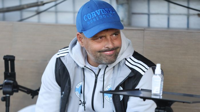 Maxim: „Asta mă întreabă mereu domnul primar şi domnul preşedinte”