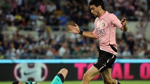 Încă o BOMBĂ‚ pe piața transferurilor!** Pastore pleacă de la Palermo! Clubul care a câștigat cursa cu Chelsea plătește 45 de milioane â‚¬