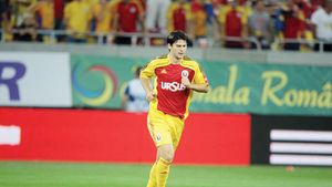 Straniul domn Săpunaru!** Pițurcă: "E posibil să nu mai vină la lot!" Cum se disculpă fundașul lui Porto