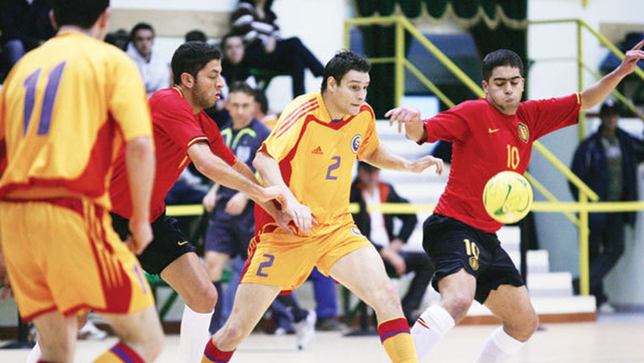 De la lopată la echipa națională! Ce ar trebui făcut în România pentru ca futsalul să ajungă la un nivel înalt în Europa