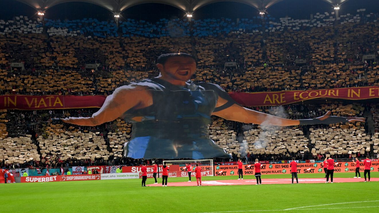 Dinamo a bătut recordul la meciul cu FCSB! Au luat saci de bani şi au avut o audiență ca niciodată în istorie