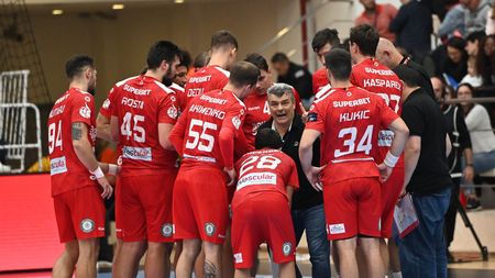 De ce Dinamo „fluieră” în EHF Europa League, dar anul trecut s-a împotmolit în Liga Campionilor: „Prima diferență e asta!”. VIDEO