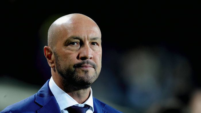 Walter Zenga este în discuții cu un club important din Anglia