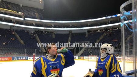 FOTO | Naționala de hochei sub 13 ani a României joacă în tricouri cu stema Transilvaniei pe piept la un turneu internațional din Canada. Reacția federației | UPDATE Președintele Coronei Brașov: "Nu prea e în regulă. Noi n-avem nicio implicare"
