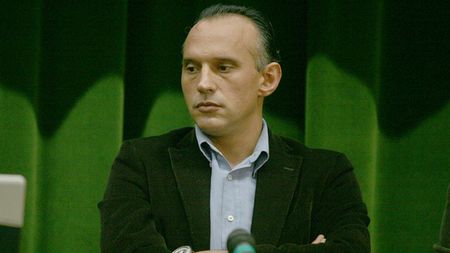 Scandal imens între Prunea și Becali!** "În loc să fii la pușcărie, vii la emisiuni" / "În 1994, veneai și ne puneai în pahare"