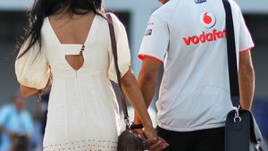 Lewis Hamilton trece printr-un moment dificil! A decis să se despartă de iubita sa