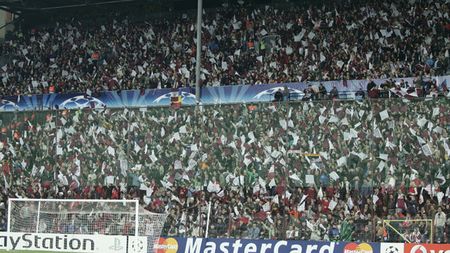 Bayern și Roma nu mai atrag! Doar 2.000 de pachete vândute pentru Ligă