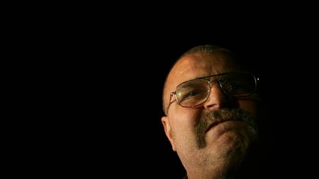 Cozma a ajuns acasă! "Copilul meu a fost mai iubit în Ungaria decât în România"