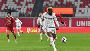 Chinezii vin să-l ia pe Aaron Boupendza. Presa africană dezvăluie scenariul neaşteptat: Dan Şucu îi reziliază contractul şi îl pierde gratis