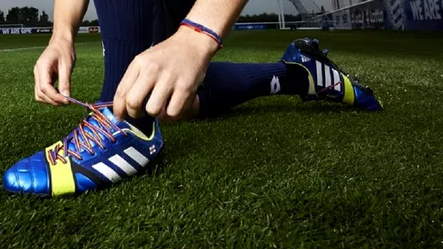 Scandal pe șireturi! Jucătorii din Premier League nu vor să joace cu șireturi în culorile curcubeului