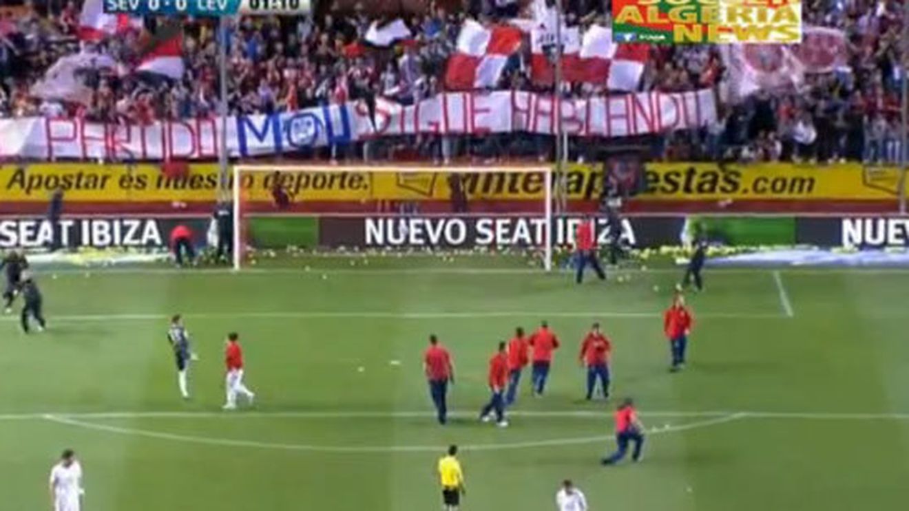 VIDEO Iritați de "El Clasico"!** Protest inedit după BarÃ§a - Real