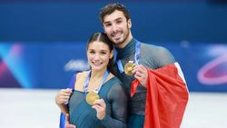 Au rupt tăcerea după ce au luat cel mai controversat aur la patinaj artistic la Jocurile Olimpice de la Milano: „Părea imposibil”