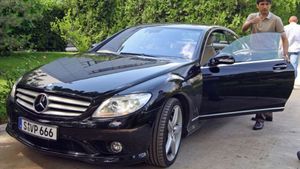 EXCLUSIV | Cum s-a ales Victor Pițurcă cu numărul VP 666 la mașină: "Spune-le, bă, Cipriene, că pe mine nu mă interesează!" Dezvăluirile omului care l-a ajutat pe fostul selecționer