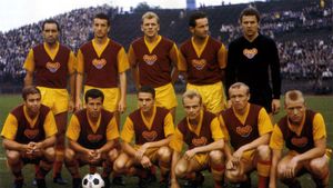 SERIAL | Echipele Armatei, zbuciumul omoloagelor Stelei. Episodul al treilea: Dukla Praga. Condamnată la dispariție, echipa roș-galbenă a renăscut din propria cenușă