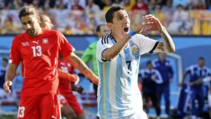 Di Maria a închiriat un avion pentru ca zece prieteni să fie alături de el la finala CM