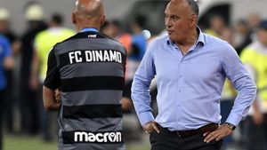 Prunea atacă: „Pandemia a fost doar un motiv pentru a le tăia banii”! Dinamoviștii află azi dacă ies din șomaj tehnic |  EXCLUSIV ProSport Live