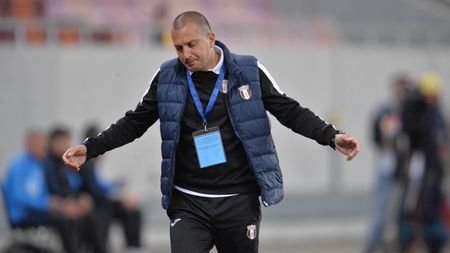 Costel Enache își laudă elevii după eșecul cu FCSB și își înțeapă rivalii: "Urmează un alt meci cu suspiciuni, cu semne de întrebare"