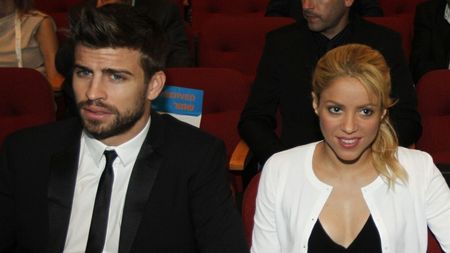Shakira s-a înfuriat după ce Pique i-a lăsat pe copiii lor la bunicii din partea tatălui! Milionarul a plecat într-o escapadă romantică alături de femeia pentru care a părăsit-o pe cântăreață