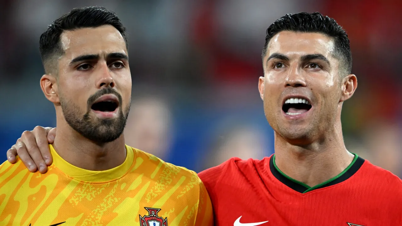 El este noul Duckadam al Europei! Eroul Portugaliei a apărat trei lovituri de departajare în optimile cu Slovenia și l-a salvat pe Cristiano Ronaldo, care a comis un gest urât pentru care și-a cerut scuze pe loc!