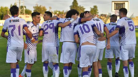 FC Argeș a oficializat încă trei transferuri. Echipa din Trivale a acontat până acum 14 jucători