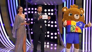 UEFA, distrusă de gemetele femeii care se auzeau în timpul tragerii la sorți pentru EURO 2024. Ce erau de fapt acele sunete și de ce oficialii nu avut nicio șansă să le oprească