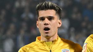 Adrian Mutu i-a pus la zid pe Ianis Hagi şi pe Dennis Man după Bosnia - România