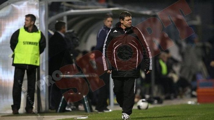 "Rapidul a bătut cu noroc!** Selymeș nu a făcut echipa bine, am avut pe teren maxim 7-8 jucători demni de Liga I"