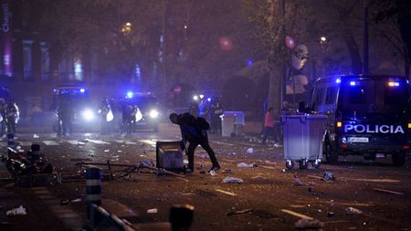 Bucuria s-a transformat în HAOS la Madrid:** "fiesta" s-a încheiat cu 13 arestați! Motivul care a declanșat conflictul