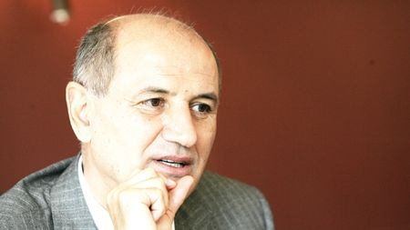 Nea George de la camera ascunsă. "Americanii" au vrut să cumpere Rapidul