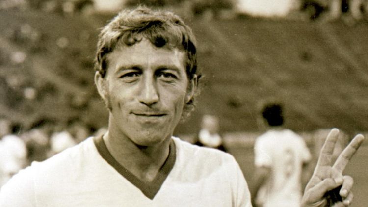 Soția lui Nicolae Dobrin a spus adevărul despre transferul la Real Madrid! De ce n-a plecat, de fapt, legendarul fotbalist