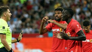 Fundașii centrali de la FCSB, ridiculizați după primul meci din SuperLiga. „Aveau bombe la picioare!”