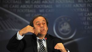 Michel Platini a început demersurile pentru organizarea CM 2022 iarna:** "Vom ajunge la o înțelegere să se joace în decembrie sau ianuarie"