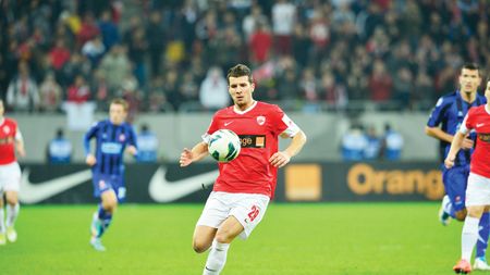 Dinamo l-a ofertat pe Țucudean! Mulțescu l-a refuzat pe Liviu Ganea